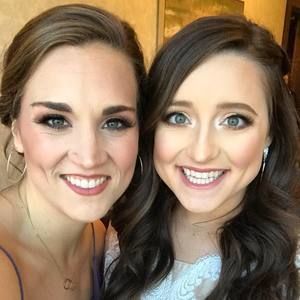 Meet your Posher, Madeline